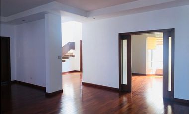 ALQUILER CASA COSTA DEL ESTE