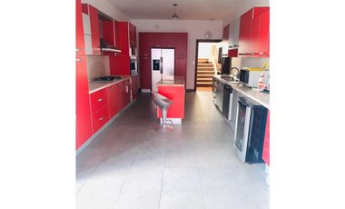 ALQUILER CASA COSTA DEL ESTE