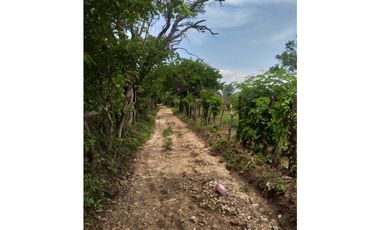 ESPLENDIDO RANCHO EN COL. CUAUHTÉMOC - VILLAFLORES