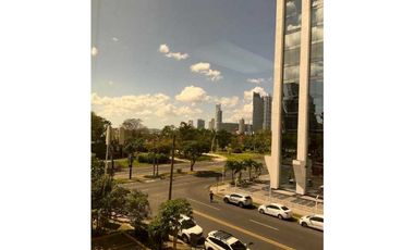 OFICINA EN PH GALERIAS BALBOA DE 485 M2 AVENIDA BALBOA