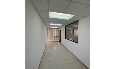 OFICINA EN PH GALERIAS BALBOA DE 485 M2 AVENIDA BALBOA