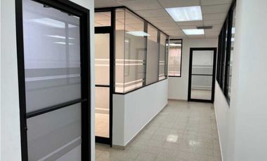 OFICINA EN PH GALERIAS BALBOA DE 485 M2 AVENIDA BALBOA