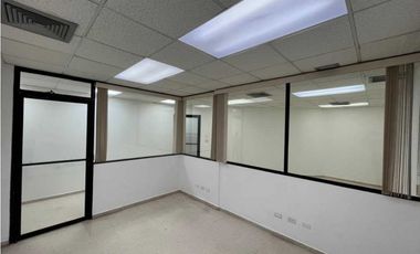 OFICINA EN PH GALERIAS BALBOA DE 485 M2 AVENIDA BALBOA