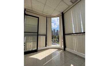 OFICINA EN PH GALERIAS BALBOA DE 485 M2 AVENIDA BALBOA