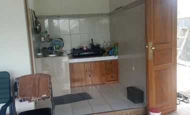 Dijual villa beserta 2 lokal kolam ikan luas tanah 1000m2 pedesaan sejuk Purwakarta