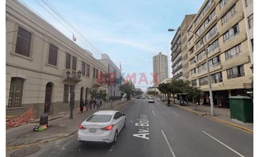 Oportunidad Comercial – Local En Zona Estratégica Del Cercado De Lima