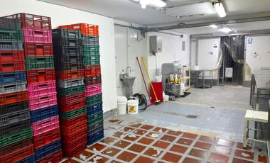 bodega en venta en barrio trinidad. Cod V11342