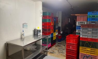 bodega en venta en barrio trinidad. Cod V11342