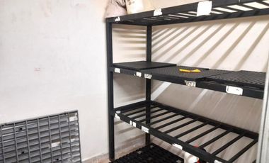 bodega en venta en barrio trinidad. Cod V11342