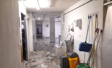 bodega en venta en barrio trinidad. Cod V11342