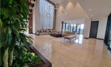 Casa en Arriendo Las Palmas Medellín