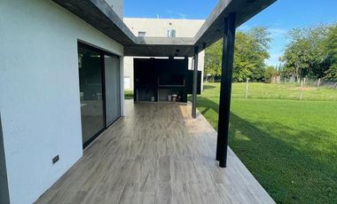 Casa en alquiler en San Matias, Escobar