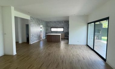 Casa en alquiler en San Matias, Escobar