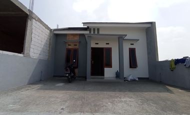 Jual Rumah Cantik Pesan Bangun Dalam Perumahan Elit Di Klaten Selatan