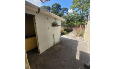 CASA EN VENTA EN EL MORALETE