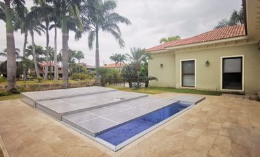 Casa en Venta de Una Sola Planta Samborondón