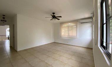 Sea Confiable Vende Casa en Clayton Village