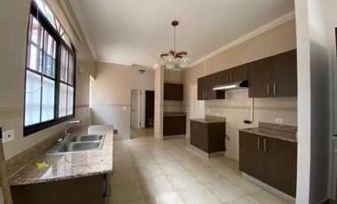 Sea Confiable Vende Casa en Clayton Village