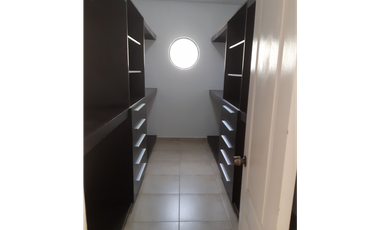 Sea Confiable Vende Casa en Clayton Village