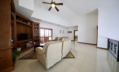 VENTA RESIDENCIA CLUB CAMPESTRE $13,500,000 MG