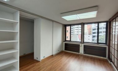 oficina en arriendo en la merced sur san ignacio. Cod A5070
