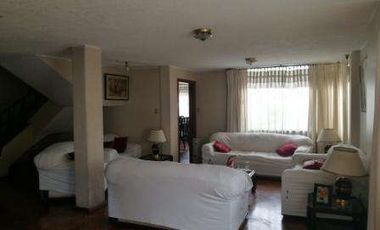 VENDO CASA COMERCIAL EN AV. REAL AUDIENCIA.