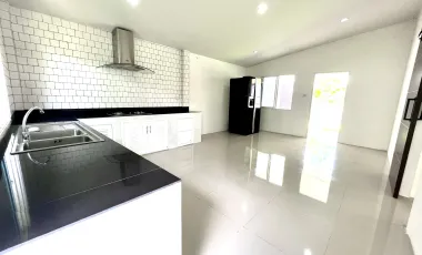 4 Bedroom House for sale at Karnkanok Ville 1