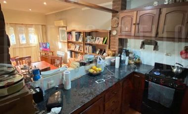 Casa en venta en Ezpeleta Este