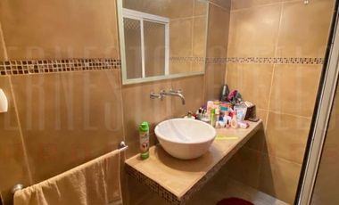 Casa en venta en Ezpeleta Este