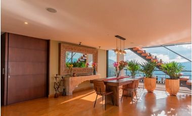 Casa para la Venta y Arriendo en el sector de Las Palmas