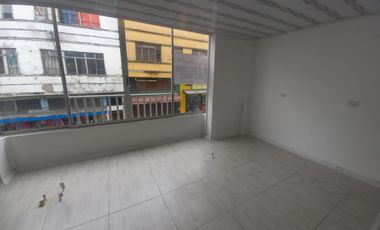 CONSULTORIO EN ARRIENDO EN LA GALERÍA/MANIZALES