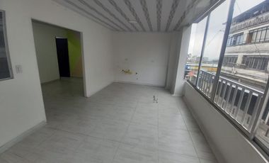 CONSULTORIO EN ARRIENDO EN LA GALERÍA/MANIZALES