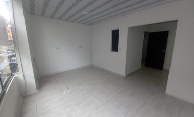 CONSULTORIO EN ARRIENDO EN LA GALERÍA/MANIZALES