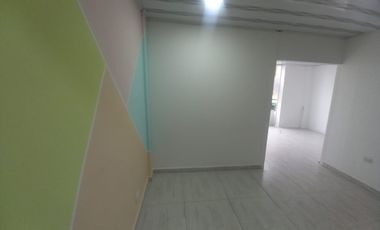 CONSULTORIO EN ARRIENDO EN LA GALERÍA/MANIZALES