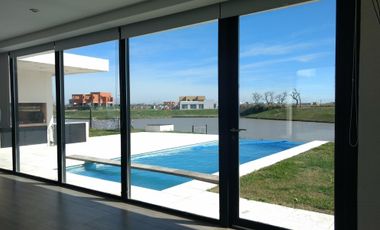 CASA - PUERTOS - HERMOSA VISTA A LAGUNA