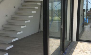 CASA - PUERTOS - HERMOSA VISTA A LAGUNA