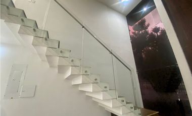 CASA MODERNA EN VENTA EN EL BARRIO EL JARDIN, SANTA MARTA