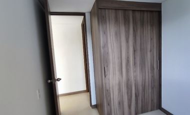 apartamento en arriendo en tablaza. Cod A512225