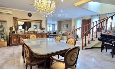 Hot Sale Dijual Rumah Hook Pondok Indah Ada Swimming Pool #262444