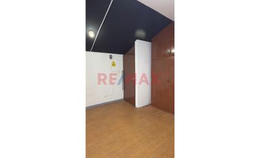 Vendo 50% Acciones Casa Alameda San Marco C.Villa