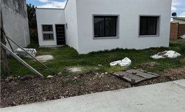 Vendo Casa Con Dos Dormitorios en Caseros, Entre Ríos.