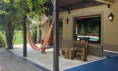 Importante casa - Estancia Benquerencia - Chacra de grandes dimensiones