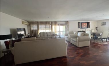 VENTA- DEPARTAMENTO 4 DORMITORIOS- BARRIO ALTO CÓRDOBA