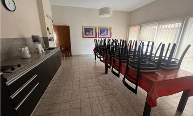 VENTA- DEPARTAMENTO 4 DORMITORIOS- BARRIO ALTO CÓRDOBA
