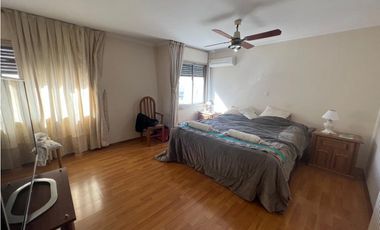 VENTA- DEPARTAMENTO 4 DORMITORIOS- BARRIO ALTO CÓRDOBA