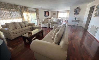 VENTA- DEPARTAMENTO 4 DORMITORIOS- BARRIO ALTO CÓRDOBA