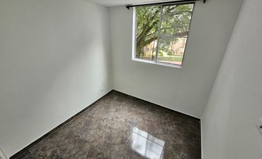 apartamento en arriendo en el aguacatal. Cod A9066462