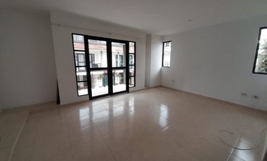 casa en arriendo en altos de morelia. Cod A3335301