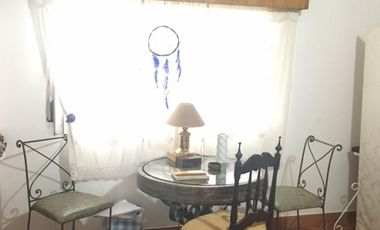 Venta, complejo de 4 departamentos en Villa de Mayo