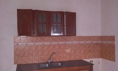 Venta, complejo de 4 departamentos en Villa de Mayo